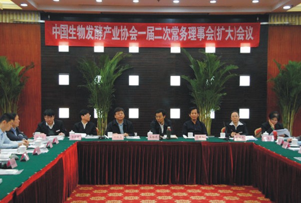 ���F���Ӆf(xi��)����һ�ö��γ�������(�U��)���h